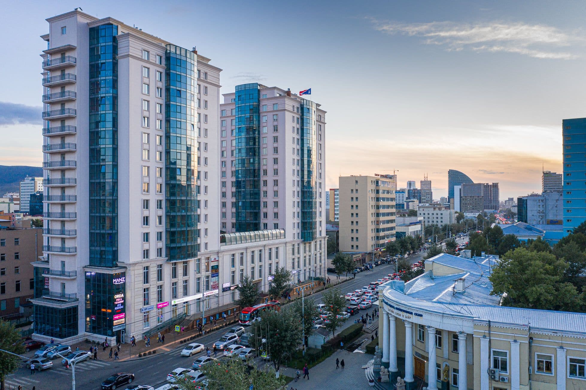 Салбар 2: Орчлон салбар